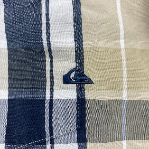 QUIKSILVER Shirt Men Medium M Beige Blue White Plaid Button Up Surf Surfing MENS - Picture 3 of 11